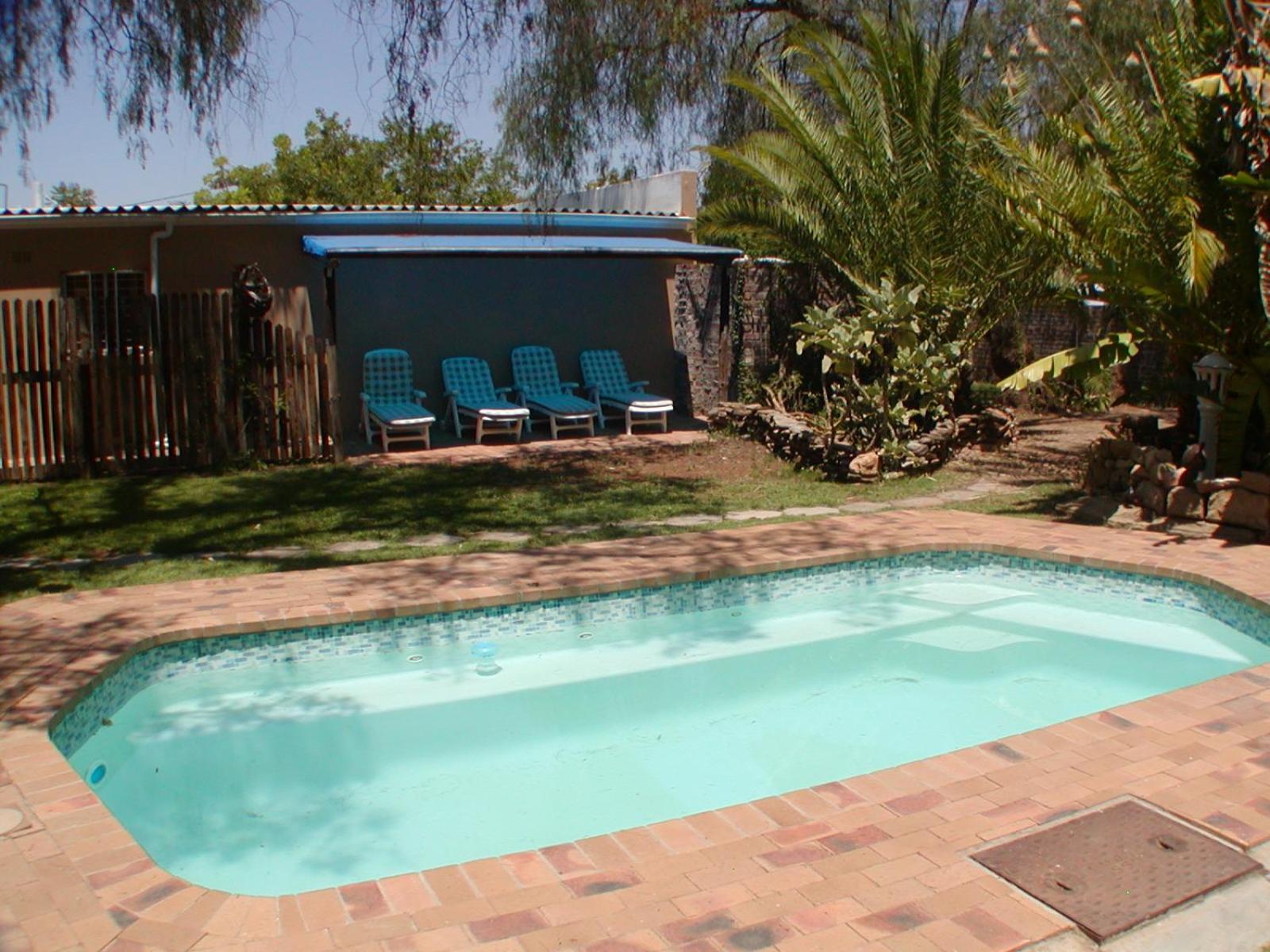 Bisibee Guest House Oudtshoorn Exterior foto